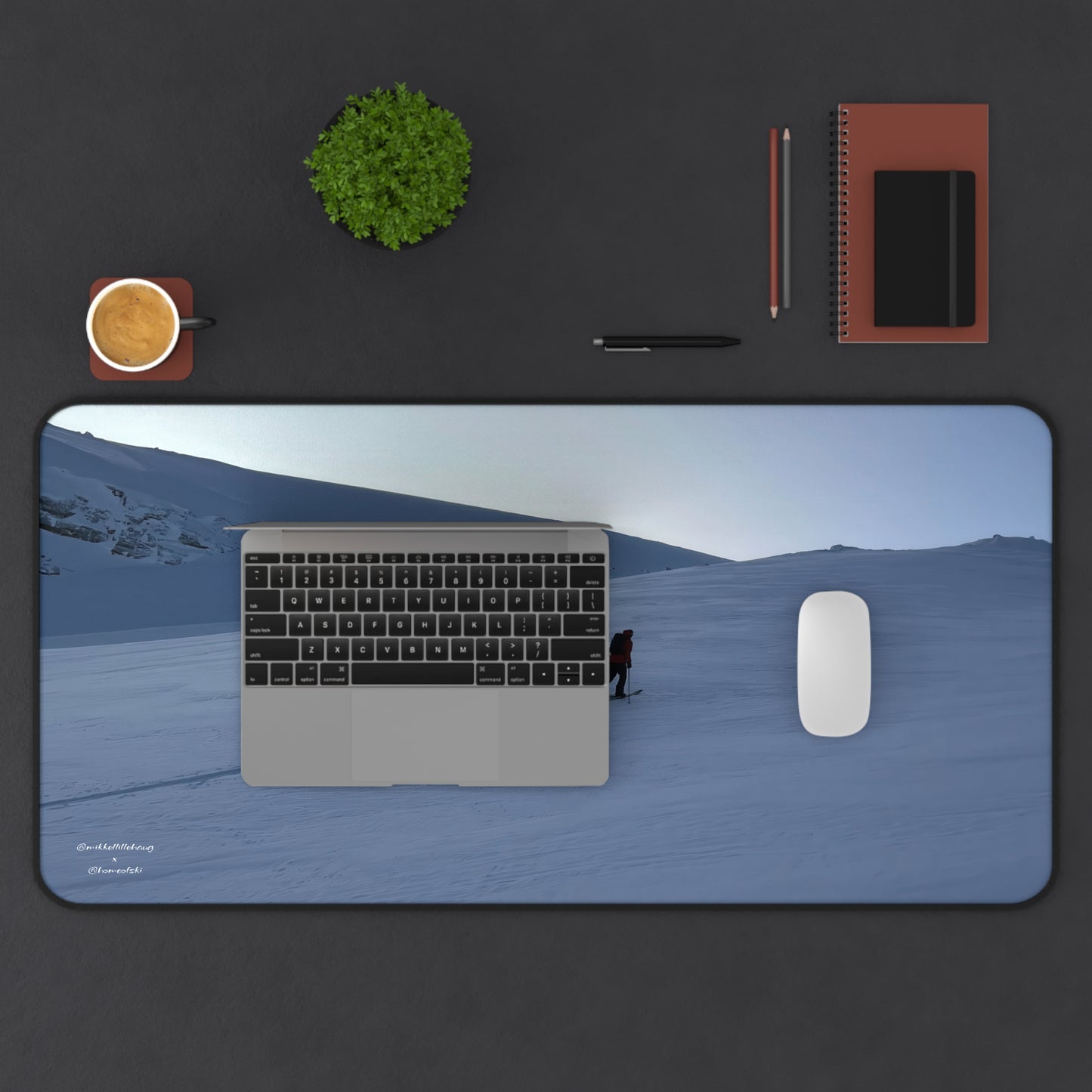Ski Touring Mikkellillehaug Desk Pad